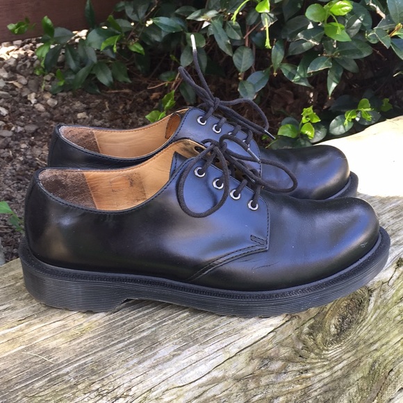 dr martens albany